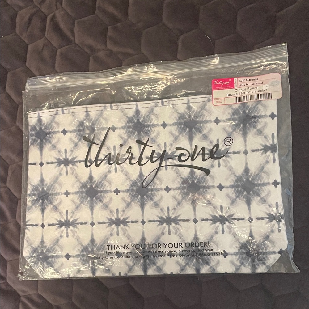 Thirty-One Tie-Dye Blue and White Pouch